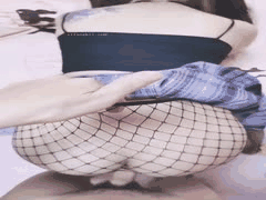 二次元萝莉小母狗SM捆绑深喉口爆吞精！小芽芽不乖的淫荡调教_1