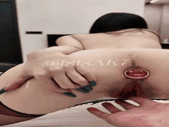 AK47专业养狗师：10月最新御姐调教福利视频，素人美女多P开发