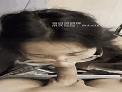 眼镜大学生M的反差调教：深喉沉沦淫叫爸爸