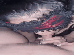 重磅淫妻博主寻欢作乐：超骚丝袜调教啪啪激战