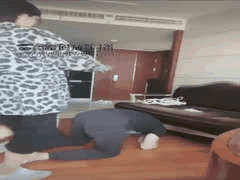 SM调教合集：女奴入圈、骑马练习与极致奴役训练