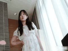 极品白虎萝莉红绳捆绑调教，玩弄超嫩粉红鲍鱼