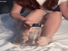 明星级美女旗袍肉丝潜规则：锁奴寸止丝足调教高潮