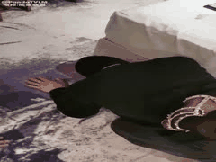 黑丝女王皮皮华伦天奴调教双奴：舔脚耳光SM重口玩法