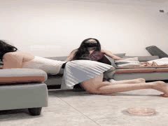 南月女神强制调教母狗女奴：滴蜡圣水SM狂欢