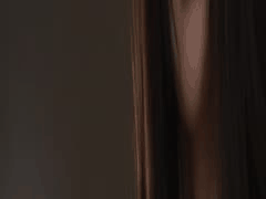 极限食道突破！高级女招待沦为超越人类的精液厕所，喉咙肿胀仍被迫服务 - 椿花江硬核吞咽挑战