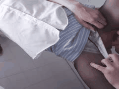 番号_SONE-712片名 _我把精液泼在她的腿上和屁股上，每天早上骚扰她，直到她的腿开始发抖。日期：2025-05-09女优： #花アリス #潮吹 #美少女 #恋乳癖 #巨乳 #中文字幕