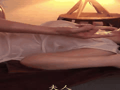 巨乳人妻按摩陷阱！媚药精油调教下子宫高潮中出开发