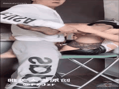 风韵犹存的人妻上司：与两个下属的不伦激情，遭遇强奸内射的禁忌高潮