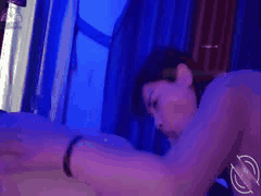 午夜熟女技师温柔口爆服侍，撩人少妇尽享极致快感