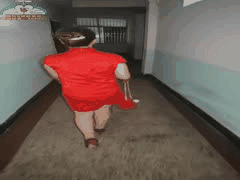 第一视角记录：红色旗袍人妻熟女激情性爱全过程