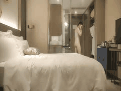 黑丝高挑少妇69激情口交 无套深插粉嫩翘臀出水