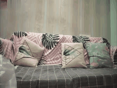 沙发诱惑：良家熟女人妻兼职骚货的抚摸调情高潮呻吟