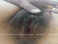 沉浸式舔逼狂欢：熟女人妻大黑阴唇含嘴里，淫水四溢高潮呻吟_1