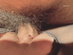 黑丝美艳熟女人妻浪叫求操：大浪逼水多紧致，撅臀内射高潮