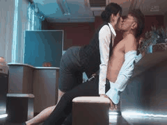 神木丽 STARS-979-C 人妻神木丽的制服诱惑_日本 _有码 _中文字幕 _美乳 _OL _制服 _霓虹影