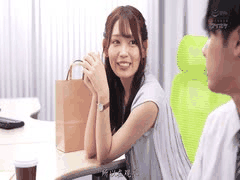 番号：IPX-960日期：2022-12-13演员：#古川ほのか #古川穗香片名：恋爱是我的自由…新晋办公室女郎穗乃果的伤感诱惑性爱让她无法拒绝⭐剧情：阿兹德怎么了……！计算？自然的？让人无法将视线从她身上移开的恶魔诱惑SEX！为什么我想要属于别人的东西？穗乃果的色情手势让你想要任何东西，让你的鸡鸡崩溃！直接查看口交。卷起她的衣服，舔她的乳头。女牛仔的性爱伴随着瘀伤和脏话。让我坚持到最后