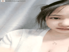 温柔小护士巨乳诱惑：半糖波霸女神爆乳嫩穴大开