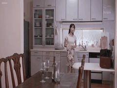 中字_ IPX-901 老公不在家 从早到晚都被义父密著舔舐 _桃乃木香奈 _NTR _出轨 _接吻 _乱伦