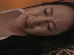 中字_ ATID-422 和已故丈夫的儿子侵犯内射堕落的黑丝未亡人_樱树玲奈 _未亡人 _凌辱 _人妻 _丝袜 _强奸 _和服