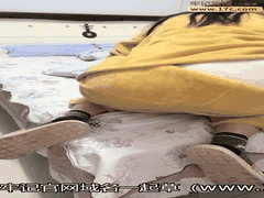 大哥外出偷情子嫂子！强制抠逼揉奶后入爆草，衣服未脱的禁忌刺激 #日本AV #熟女