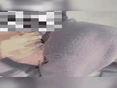 海角社区经典乱伦神作：兄妹父母外出后锁门直奔主题，口交实况真假自辨