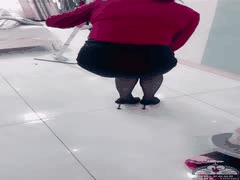 家庭禁忌：少妇家务中遭小舅子侵犯，按床狂抽淫叫不止