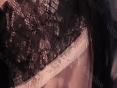 男友弟弟偷拍洗澡视频自慰 被姐姐发现后深喉内射狂干