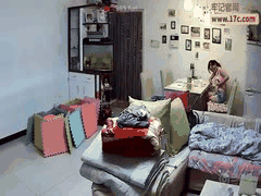 儿子上网课崩溃，妈妈无奈献身：禁忌母子乱伦猎奇激情