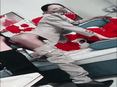 70后美艳妈妈沉迷粉丝弟弟粗长肉棒，深插花心狂射精华！