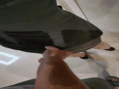 大哥口才征服小媳妇：言语挑逗半推半就上床，对白刺激建议带耳机