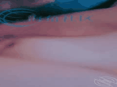 借酒劲揉妈妈大奶子，手伸内裤发现天然小白虎湿透了