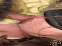 巨乳表姐的口交绝活：舌头狂转让我爽到上头，差点忍不住喷射