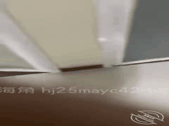 真实小王子原创：老妈试穿新衣丝袜诱惑，被儿子操到高潮！姨妈期不脱内裤的秘密