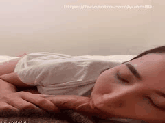 熟女阿姨的致命口技：天天被吃到腰酸腿软，还忍不住想后入她的翘臀