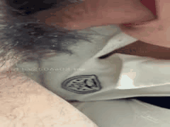 巨乳表姐化妆时被偷袭内射，带着精液下楼见姐夫全程偷拍