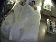 无良母亲携女双飞领导 母女同床淫趴场面炸裂 第二部