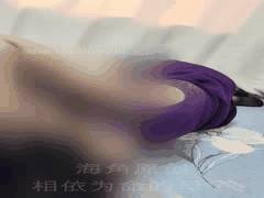 相依为命母子乱伦：儿子鸡巴插入妈妈阴道报答养育之恩，双面妈妈的秘密转变