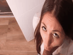 继父娶日本熟女后，与继妹同住的禁忌同居生活