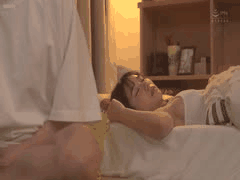 [中字] ROYD-181 有男友的女生朋友們每天都來過夜被無自覺誘惑，拿不出勇氣變得死氣沉沉的我 #五日市芽依 #中出 #少女