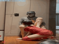 极品白虎少女红丝情趣调教：后入爆刺失神颜射吞精