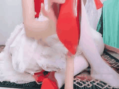 铃木美咲罕见露逼大作：乱世香华篇 白丝高跟足交榨精视觉盛宴