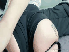 反差萝莉白虎妹lolaxmina_lolagoth自慰浪叫，淫荡诱惑全过程