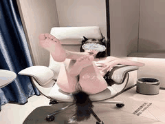 极品萝莉Yeppy新作：Cos洛丽塔肛塞自慰8分钟高潮诱惑