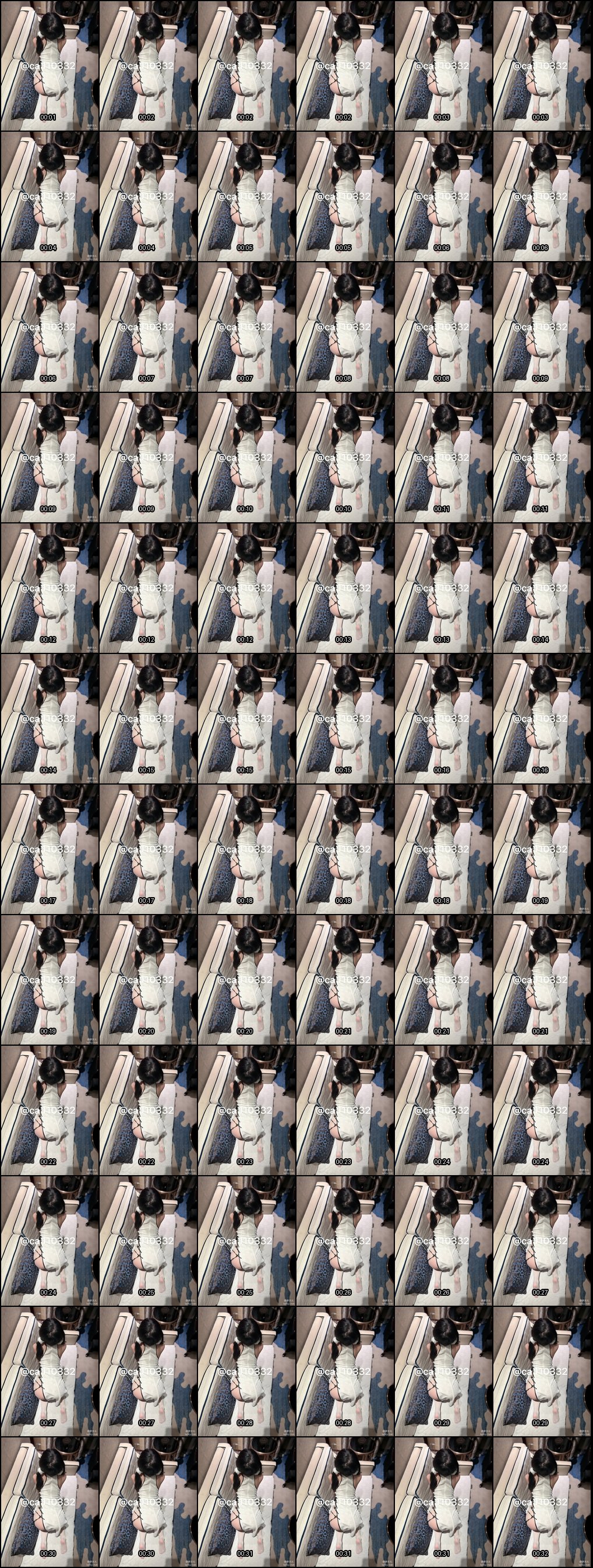 00后极品萝莉反差婊：JK短裙调教白虎嫩穴，自慰道具诱惑秀