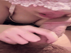 诱惑学生妹的亲密口交：美臀萝莉欲火焚身，反差少女的色情诱惑