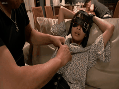 逢见梨花 SSNI-561 我娇弱的女优被几百斤的巨汉前辈压在身下抽插动弹不得_出轨 _夫目前犯 _巨汉 _短发 _凌辱