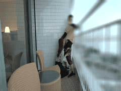 高层酒店露台狂欢：搭讪女大学生水树尽享阳具抽插快感！【FC2首周特惠·中出户外口交】