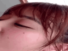 （破解无码）SNOS-050 我和女友以及她妹妹一起去泡温泉，每当她妹妹单独和我在一起时，她就会对我异常温柔亲昵称，抚摸我