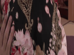 大橋未久化身迷人花魁 和服诱惑手淫高潮